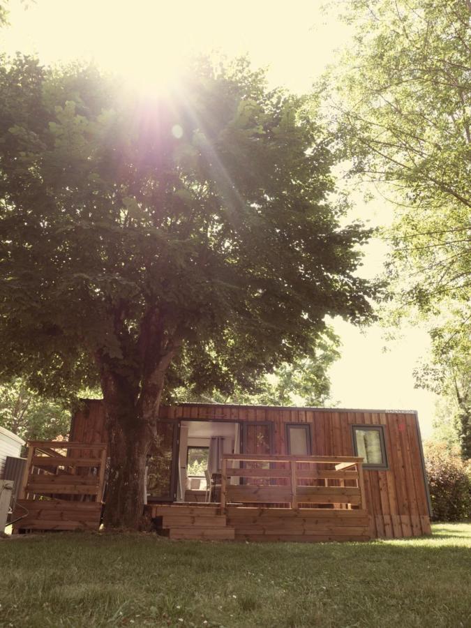 Camping Pays De Beille Les Cabannes  Exteriér fotografie
