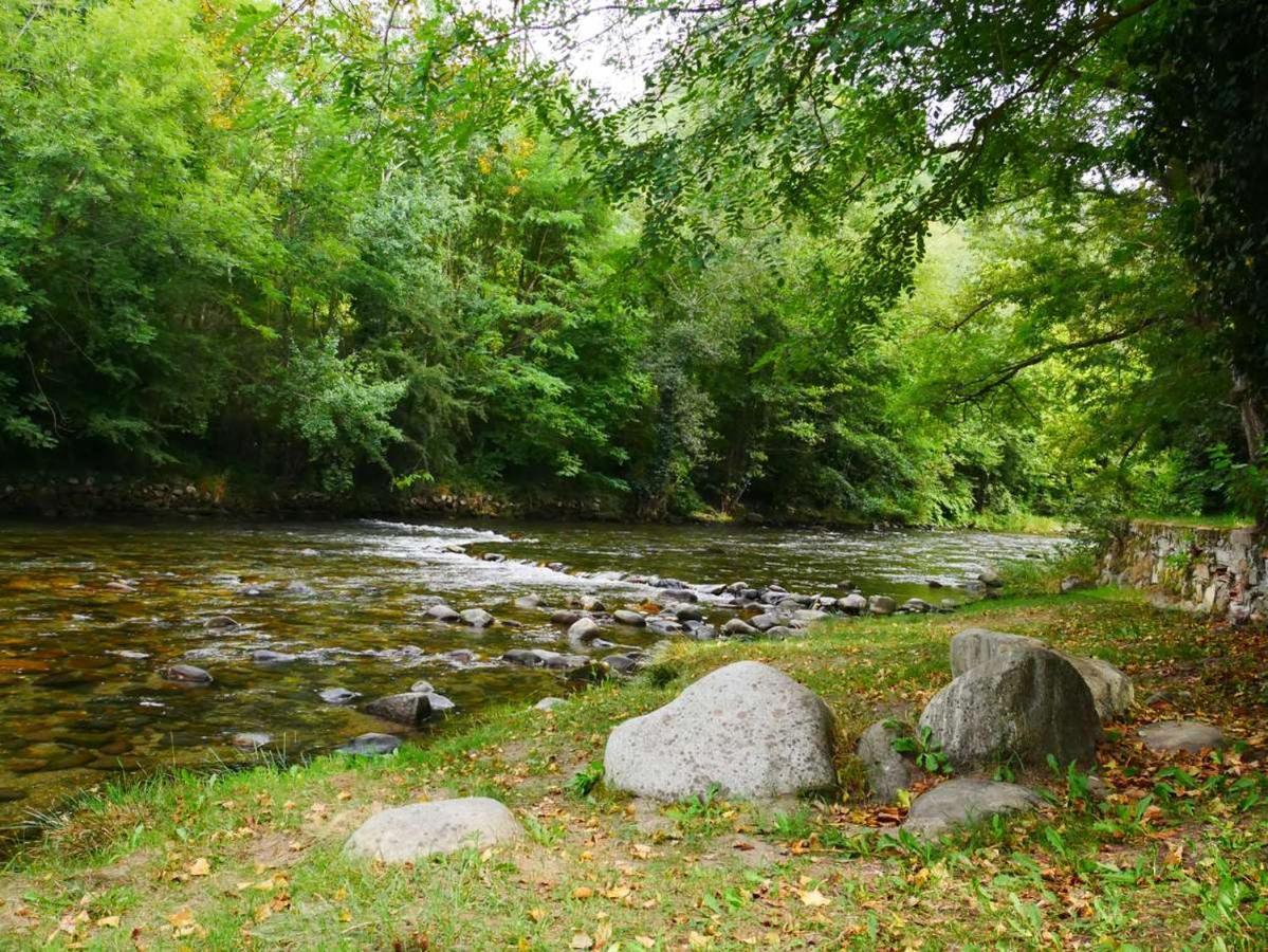 Camping Pays De Beille Les Cabannes  Exteriér fotografie